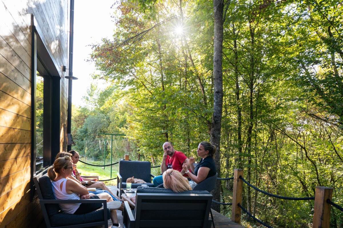 Treehouse getaway trainers toolbox